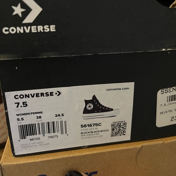 Black leather high tops, platform converse - Picture 6 of 6